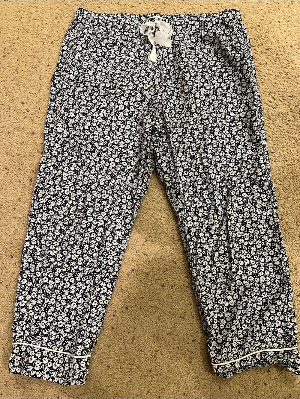 J. Crew Navy and White Floral Drawstring Cropped Lounge Pants